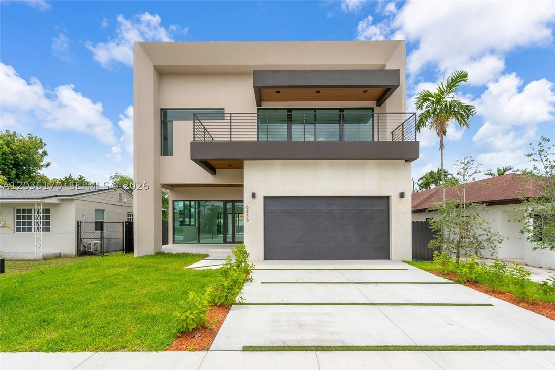 House in Miami, Florida, United States 1 - 18160132