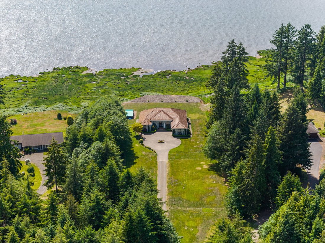 House in Hoquiam, Washington, United States 2 - 18157122