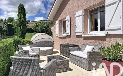 House in Pomeys, Auvergne-Rhône-Alpes, France 1