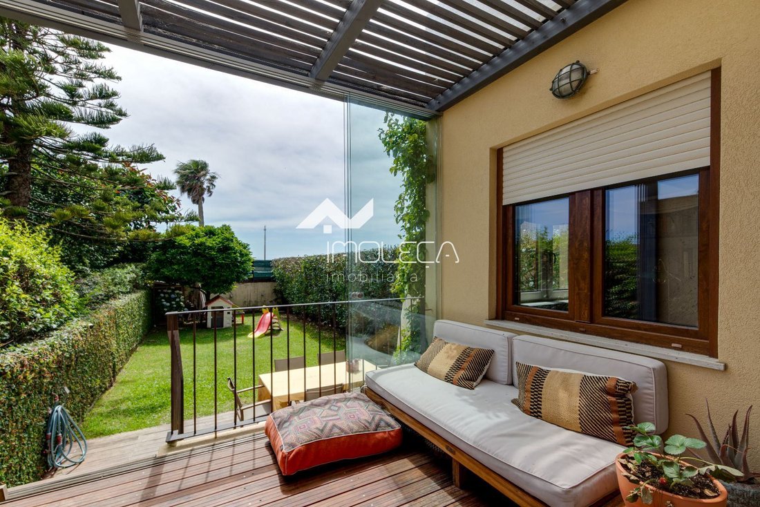 Townhouse in Matosinhos e Leca da Palmeira, Porto District, Portugal 1 - 18162431