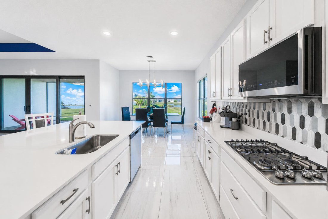 House in Port St. Lucie, Florida, United States 4 - 18165049