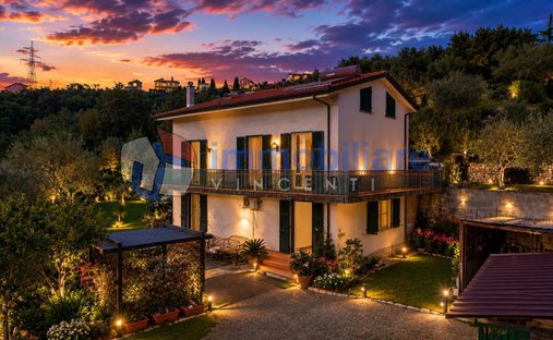 Villa in Vezzano Alto - Vezzano Basso, Vezzano Ligure, Liguria 1