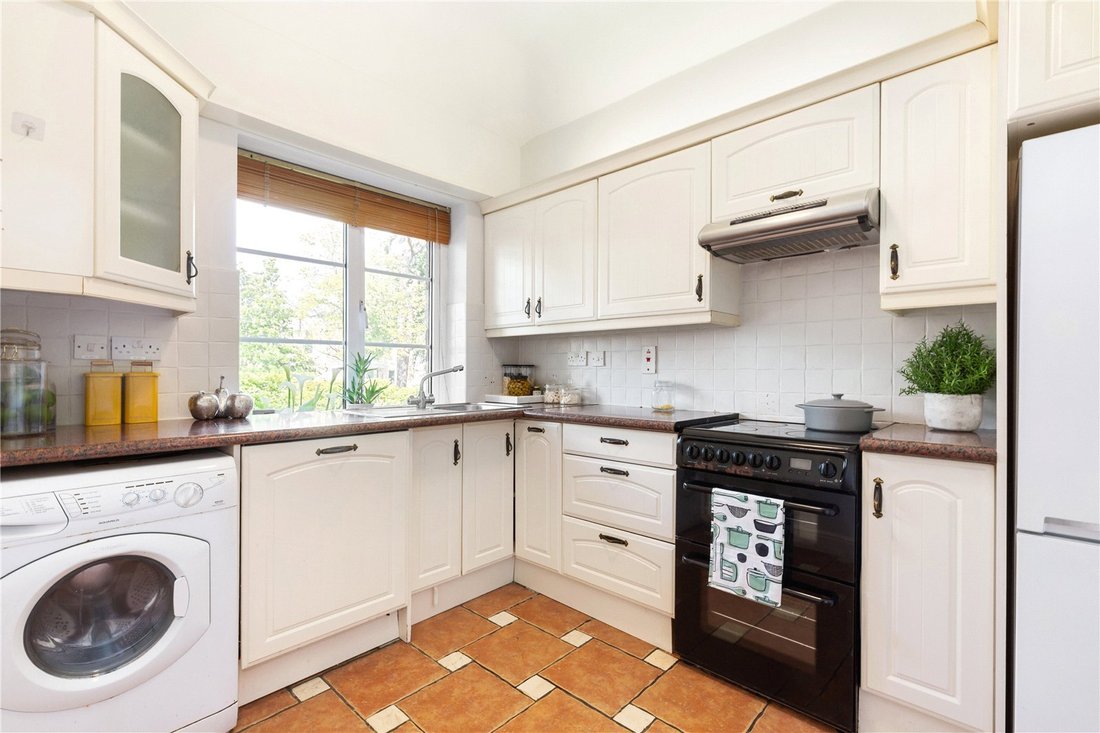 Bungalow in Dublin, County Dublin, Ireland 4 - 18155660