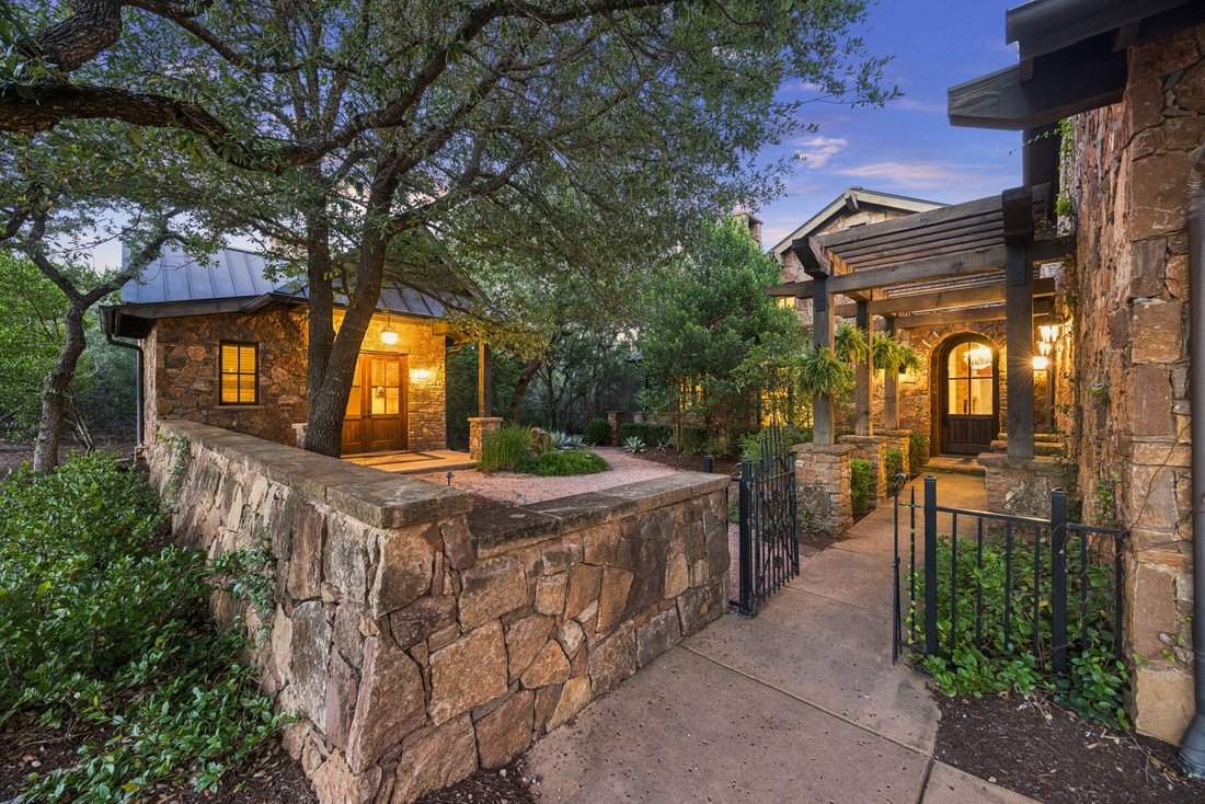 House in Bee Cave, Texas, United States 3 - 18155593