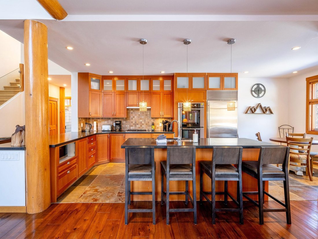House in Whistler, British Columbia, Canada 5 - 18161709
