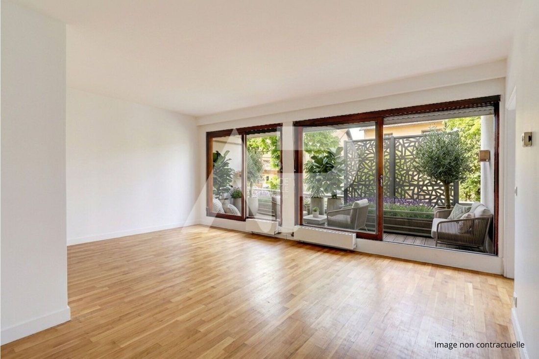 Apartment in Beau Site-Pommerets-Binelles, Sevres, France 2 - 18158954