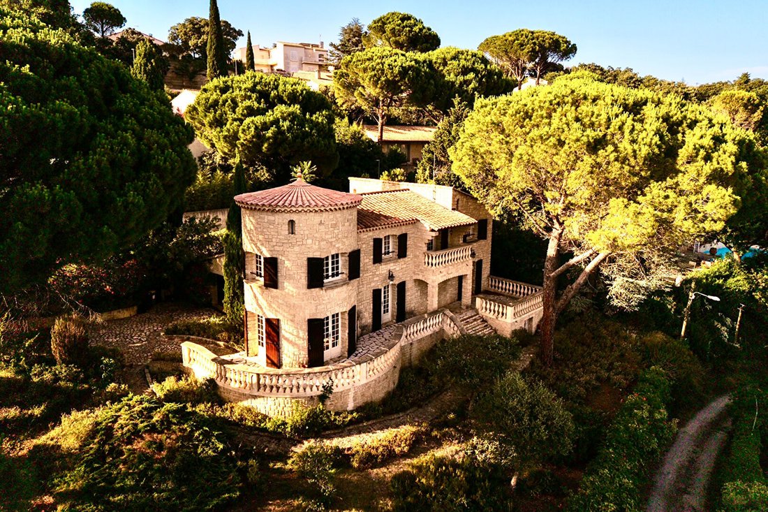 Villa à Sud, Les Angles, France 1 - 18160866