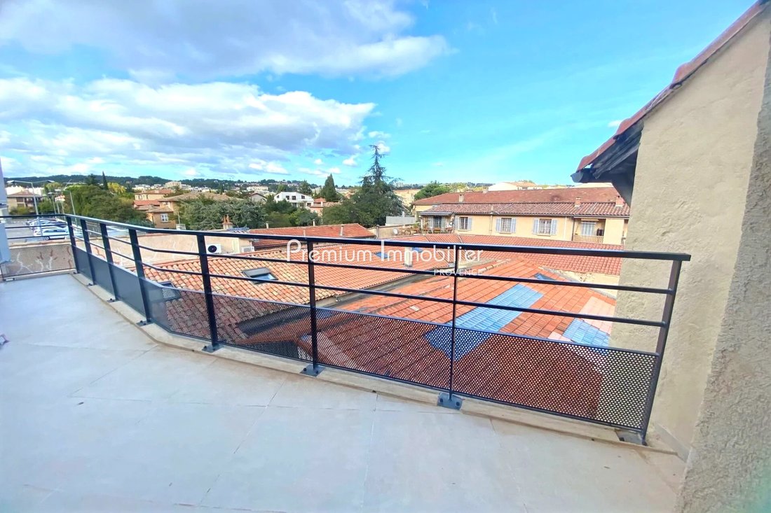Apartment in Mazarin-Opéra-Bellegarde-Mairie, Aix-en-Provence, France 2 - 18155694