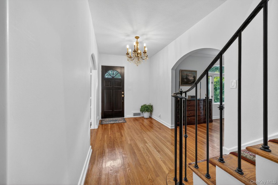 House in Manhasset, New York, United States 4 - 18158912