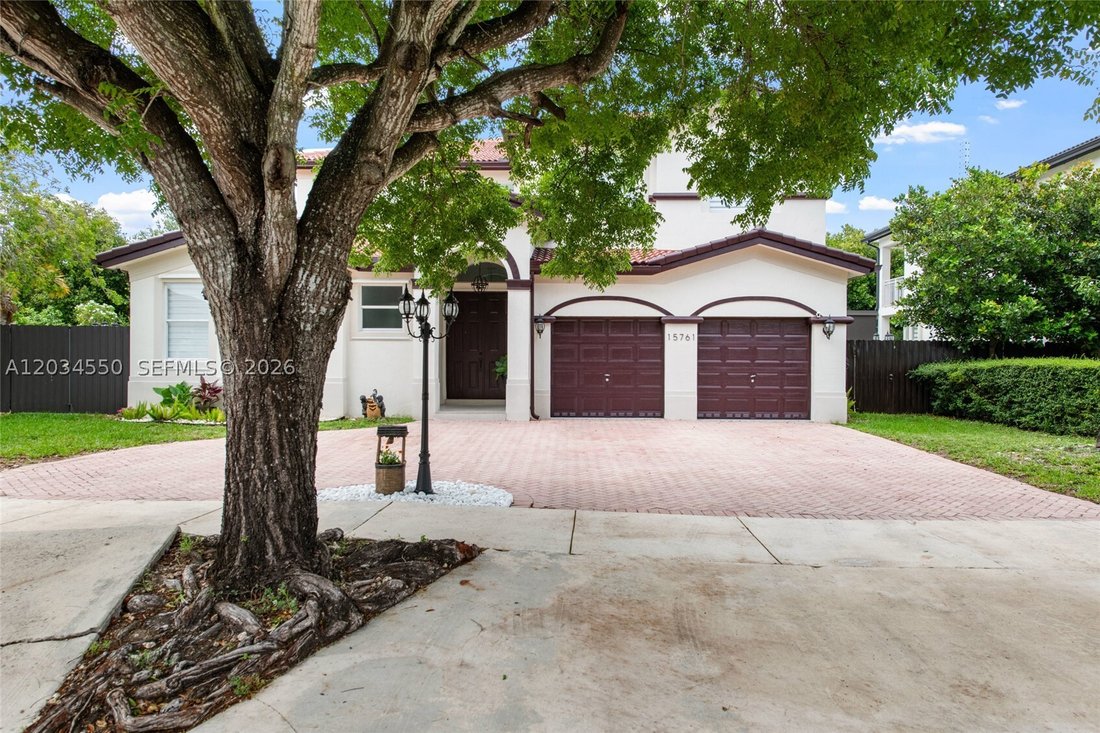 House in Miami, Florida, United States 3 - 18155530
