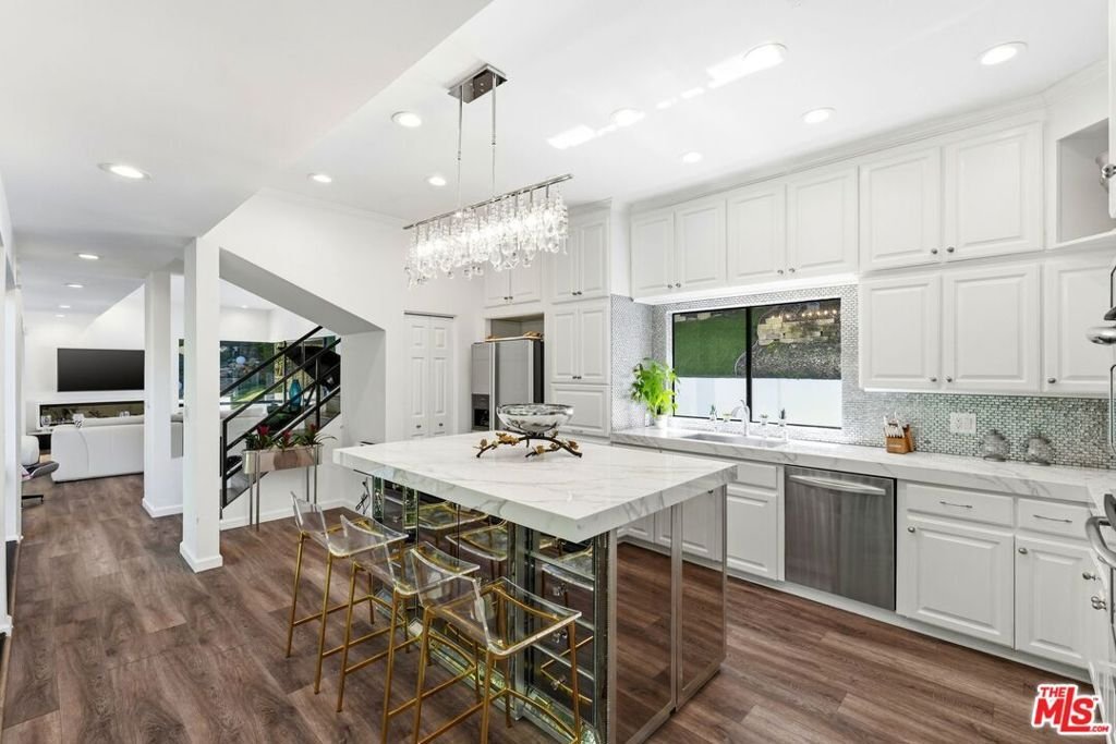 House in Beverly Hills, California, United States 3 - 18162914