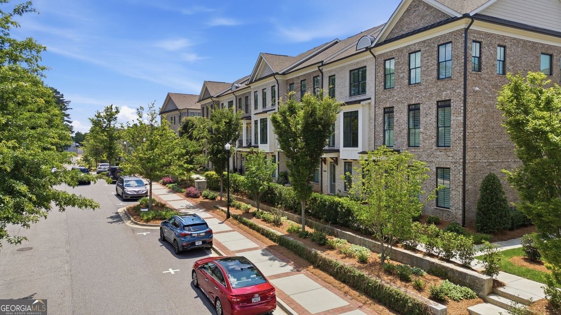 Townhouse in Alpharetta, Georgia, United States 2 - 18155502