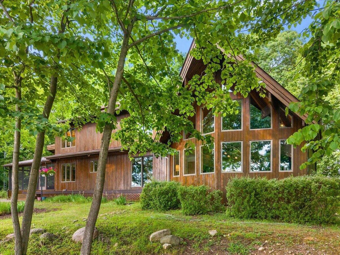 House in Superior Charter Township, Michigan, United States 1 - 18163753