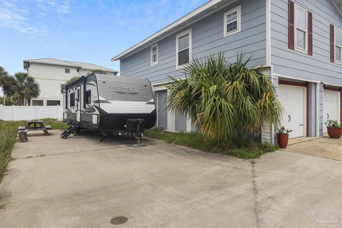 House in Gulf Breeze, Florida, United States 4 - 18162332