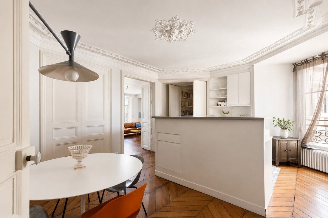 Apartment in Palais Royal, Paris 1er Arrondissement, Paris 3 - 17431433