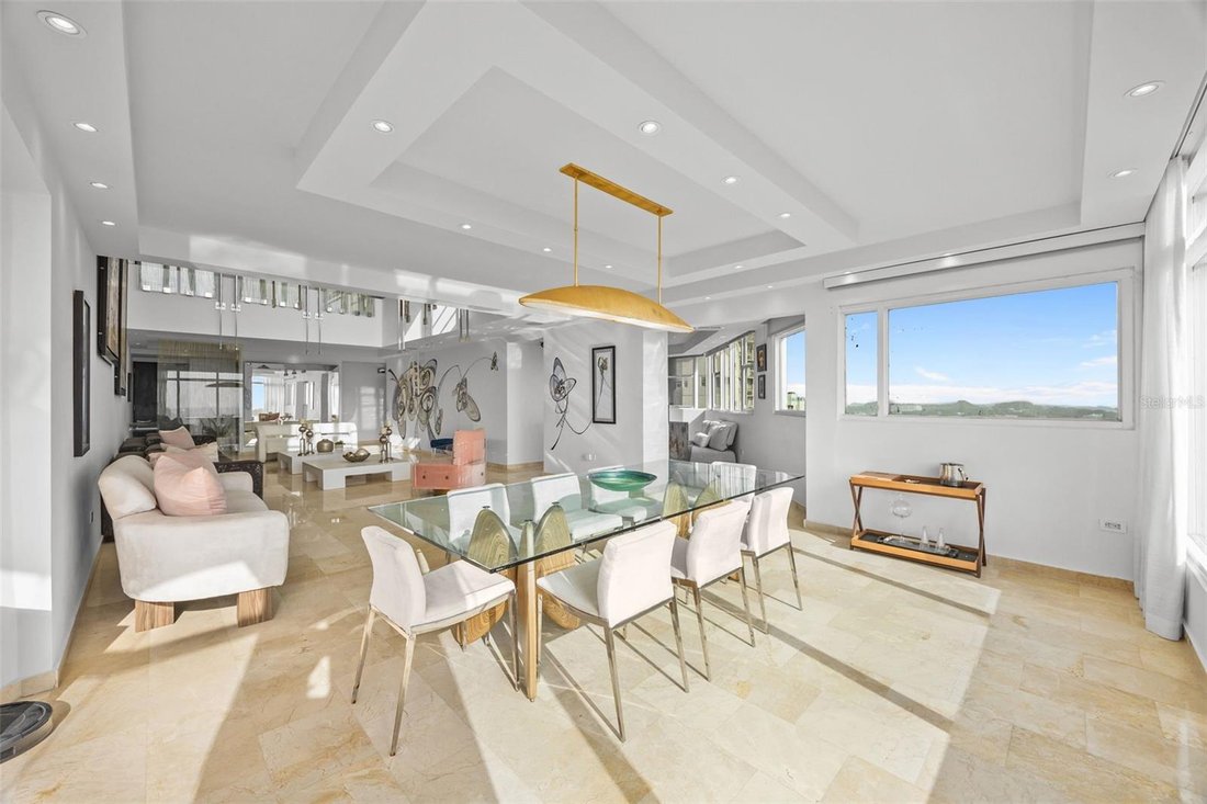 Condo in GUAYNABO, PR, United States 5 - 18154142