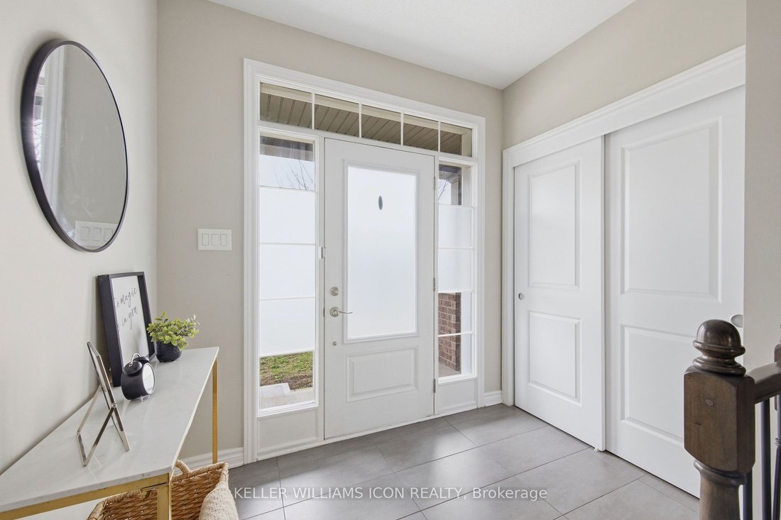 House in Ottawa, Ontario, Canada 3 - 18160104