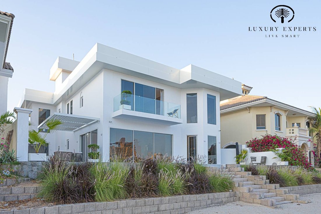 Villa in Palm Jumeirah, Dubai, United Arab Emirates 1 - 18155394