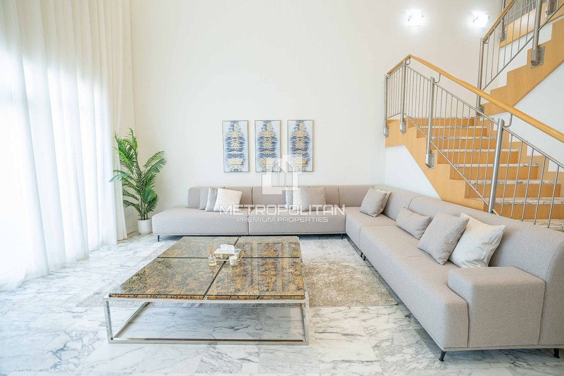 Apartment in Palm Jumeirah, Dubai, United Arab Emirates 1 - 18165843