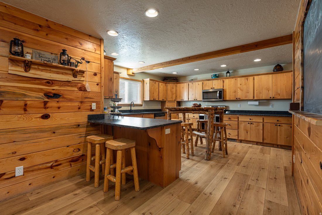House in Kanab, Utah, United States 3 - 18154919