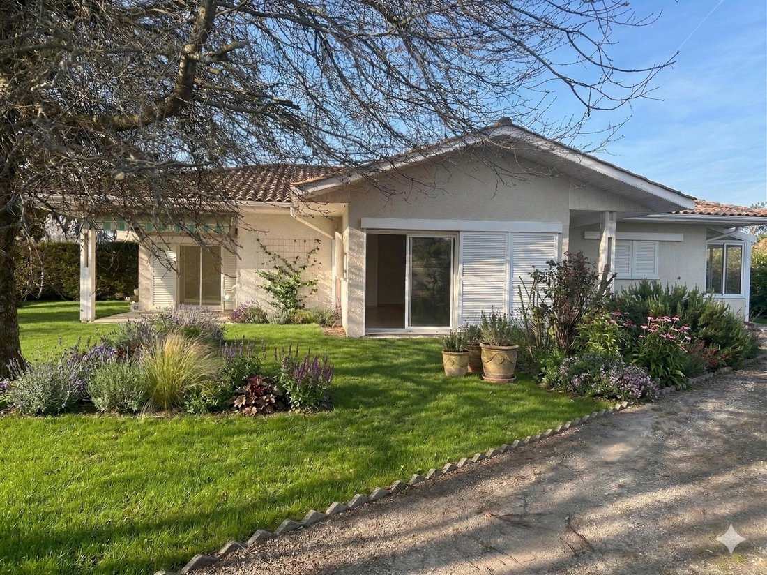 House in Nord Est, Andernos-les-Bains, France 1 - 17551234