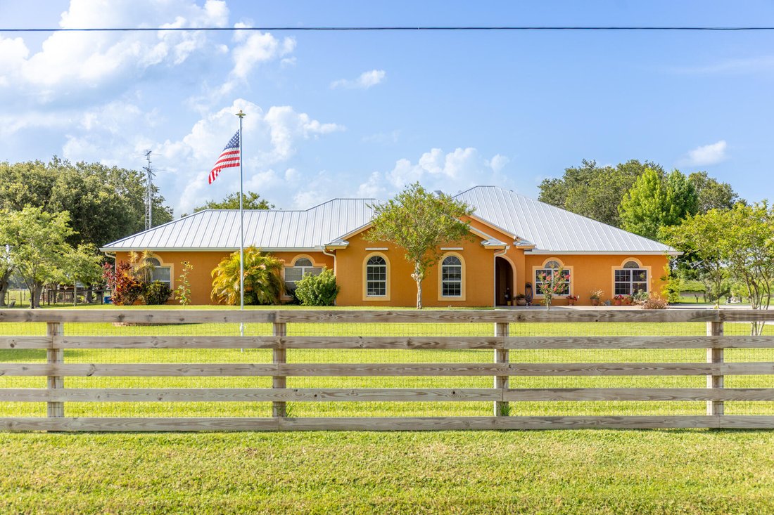 House in Buckhead Ridge, Florida, United States 1 - 18155253