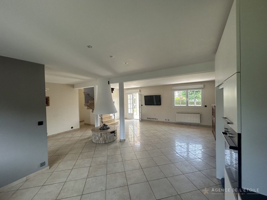 Villa in Cucq, Hauts-de-France, France 2 - 18115570