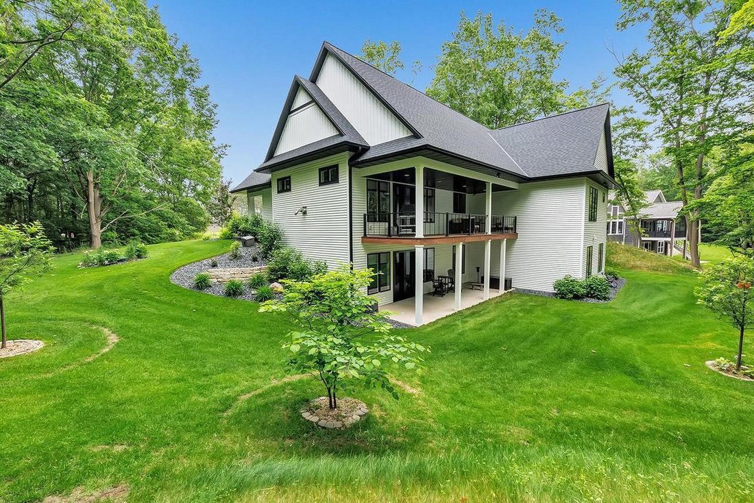 House in Suamico, Wisconsin, United States 2 - 17787586