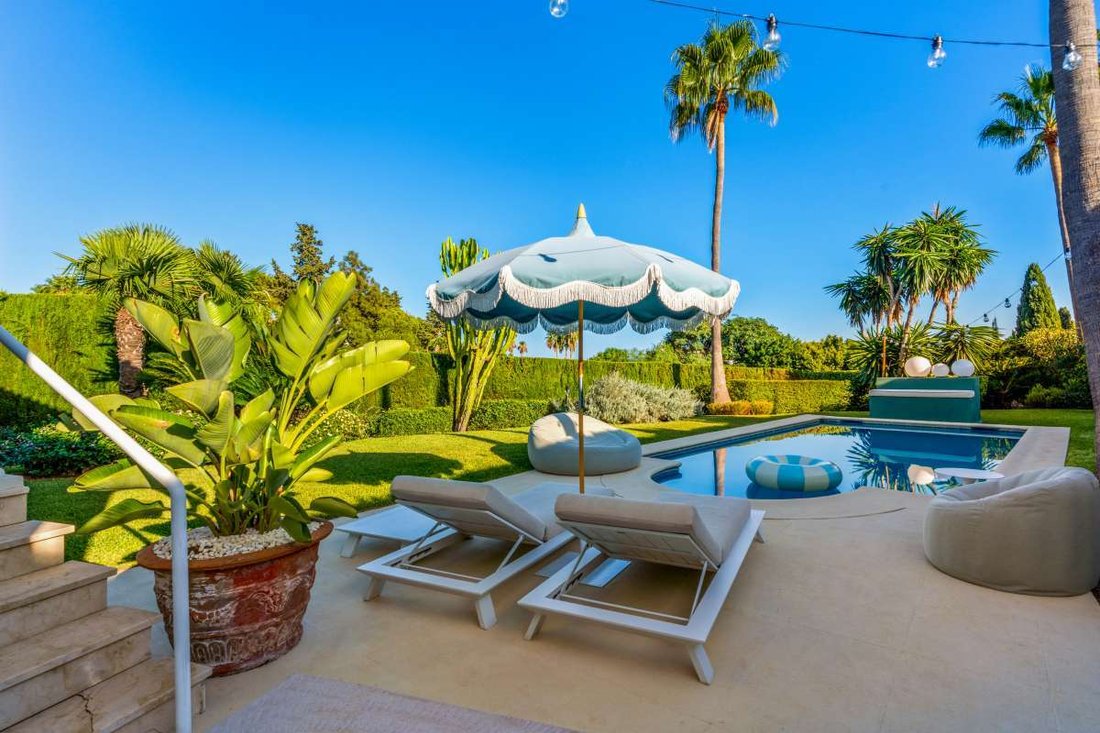 Villa in El Paraíso, Benahavis, Spain 3 - 18164758