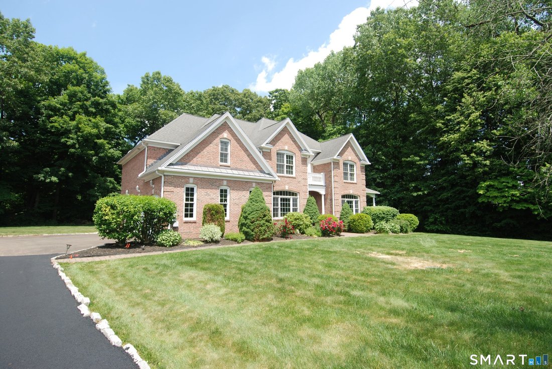 House in Cheshire, Connecticut, United States 1 - 17651720