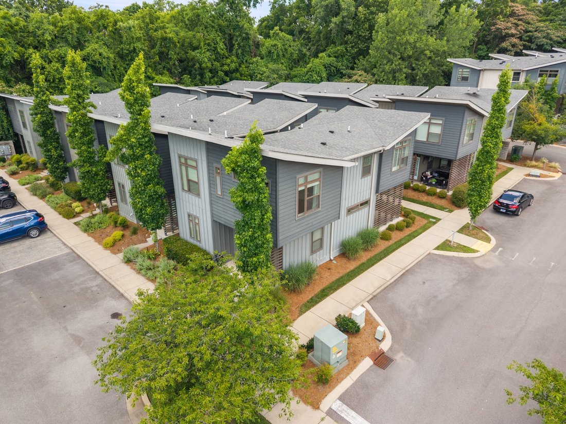 Co Op in Nashville, Tennessee, United States 4 - 17866282
