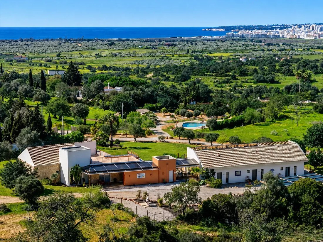 Villa in Guia, Algarve, Portugal 1 - 18163423