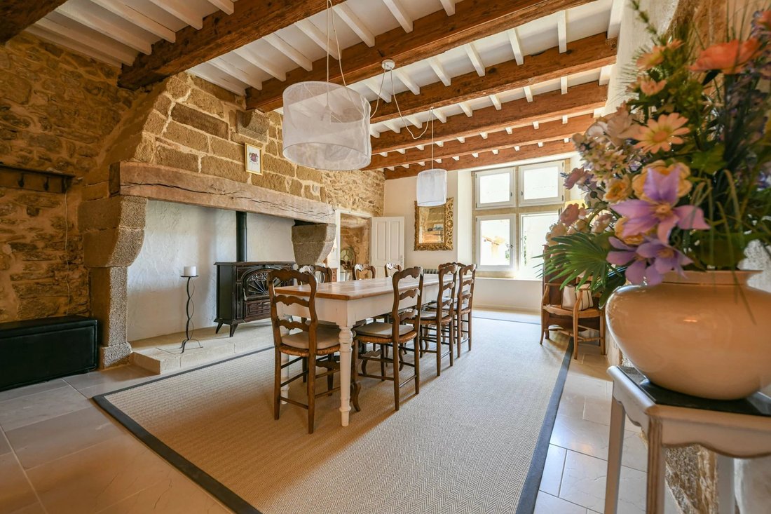 House in Uzès, Occitania, France 3 - 18159114