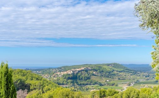 House in Le Castellet, Provence-Alpes-Côte d'Azur, France 1