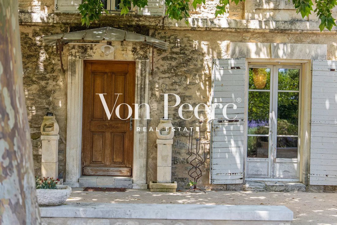 Country House in Barbentane, Provence-Alpes-Côte d'Azur, France 3 - 18165574