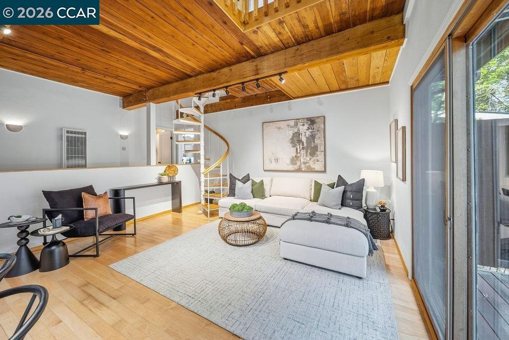 House in Los Gatos, California, United States 5 - 18156731