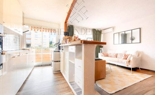 Apartment in Zone Ouest Urbaine, Saint-Tropez, France 1