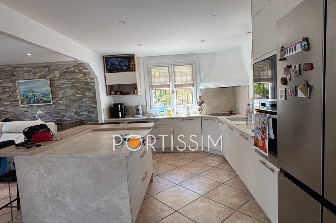 Villa in Val de Cagne-Colline Route de Vence, Cagnes-sur-Mer, France 4 - 18155689