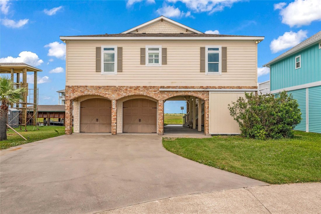 House in Bolivar Peninsula, Texas, United States 3 - 18163060