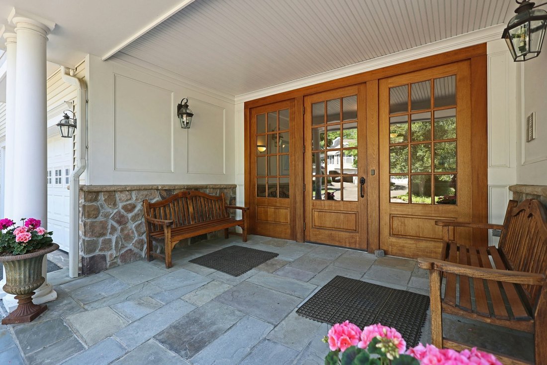 House in Newtown, Connecticut, United States 3 - 18156850