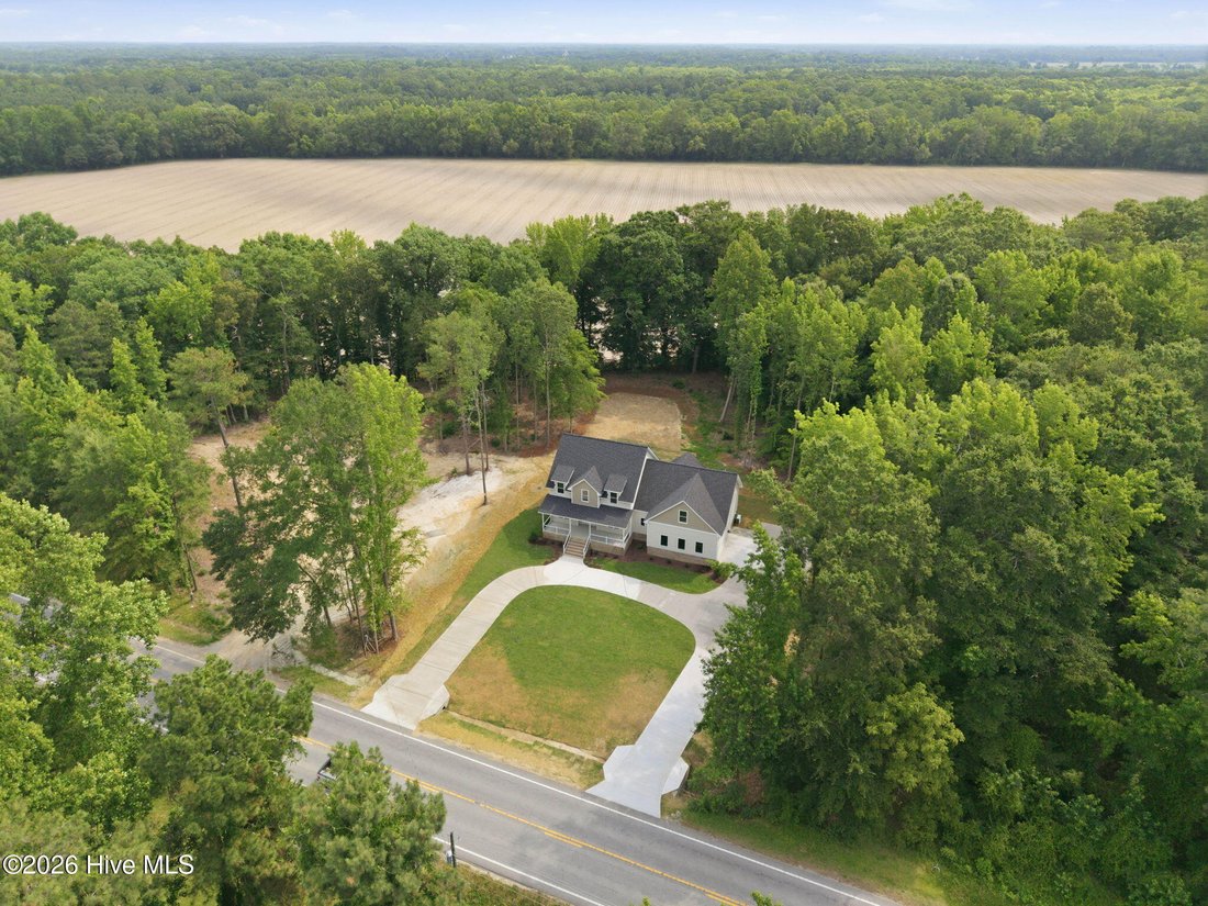 House in Falkland, North Carolina, United States 3 - 18158818