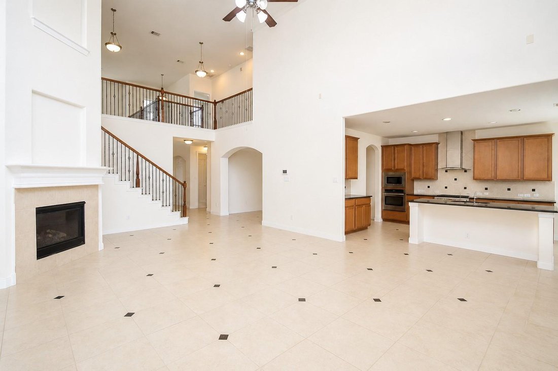 House in Katy, Texas, United States 4 - 18163076