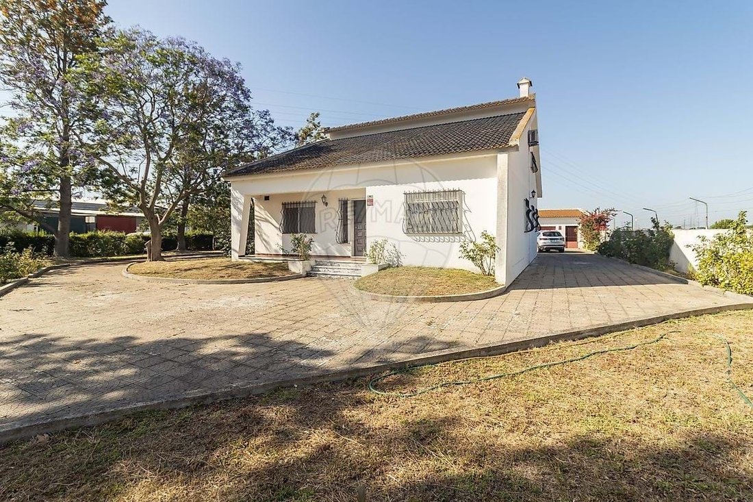 Villa in Alcochete, Setubal, Portugal 1 - 18164453