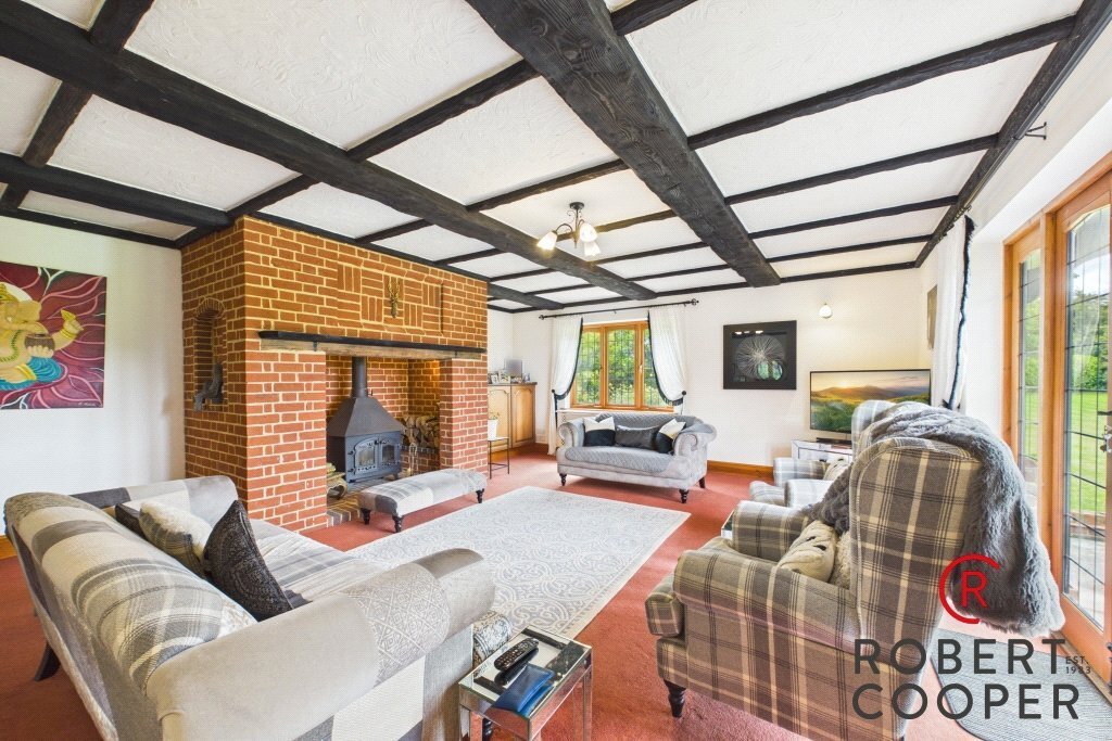 House in Harefield, England 5 - 18154233