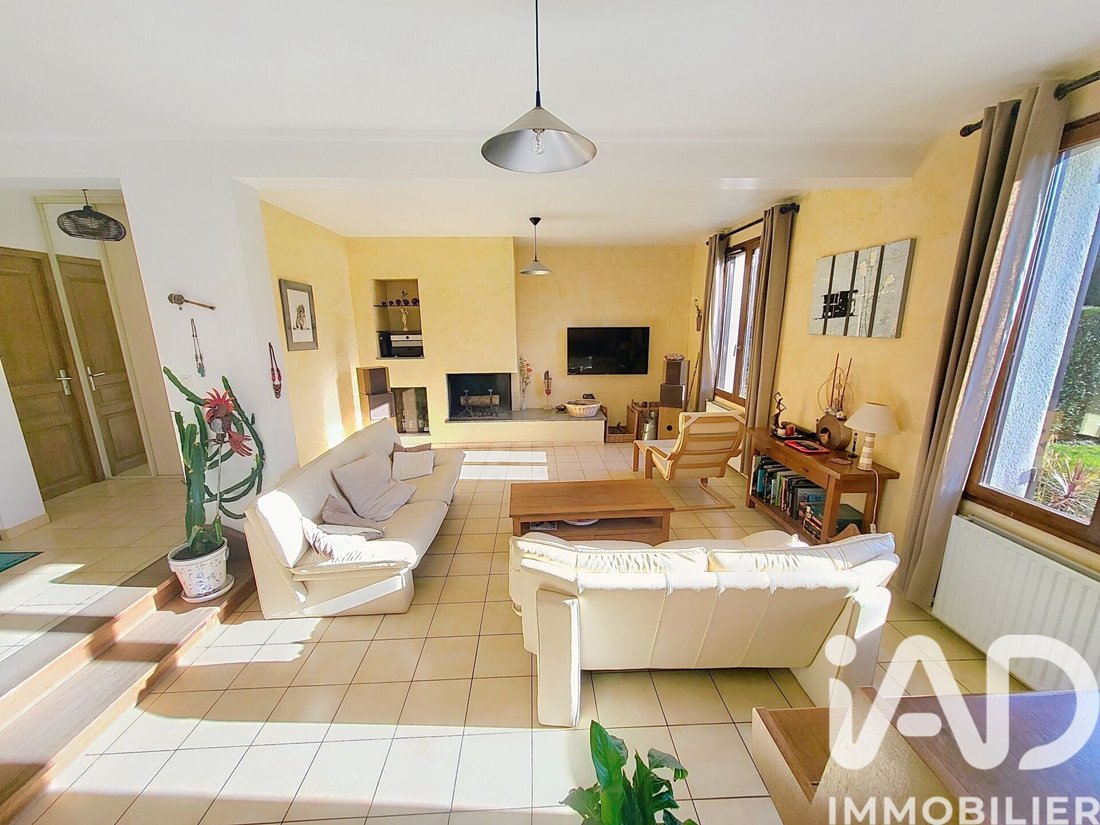 House in Les Metz-Pont Colbert, Jouy-en-Josas, France 3 - 17374972