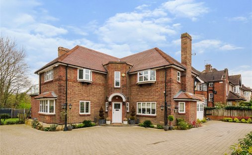 House in High Barnet, Barnet, England 1