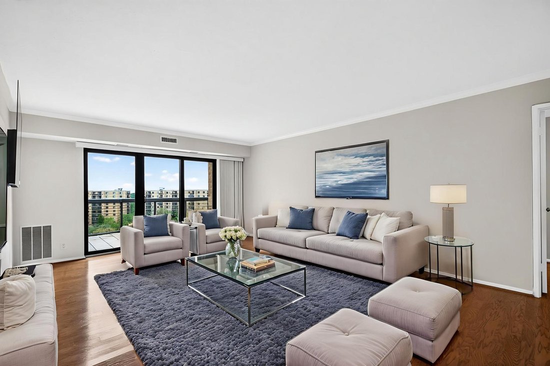 Condo in McLean, Virginia, United States 3 - 18154050