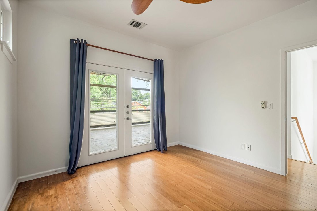 Condo in Austin, Texas, United States 4 - 18156163