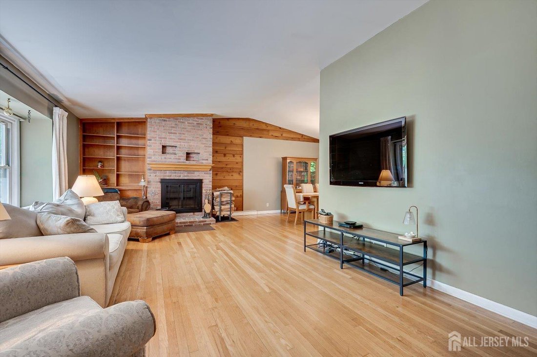 House in Metuchen, New Jersey, United States 5 - 18162971