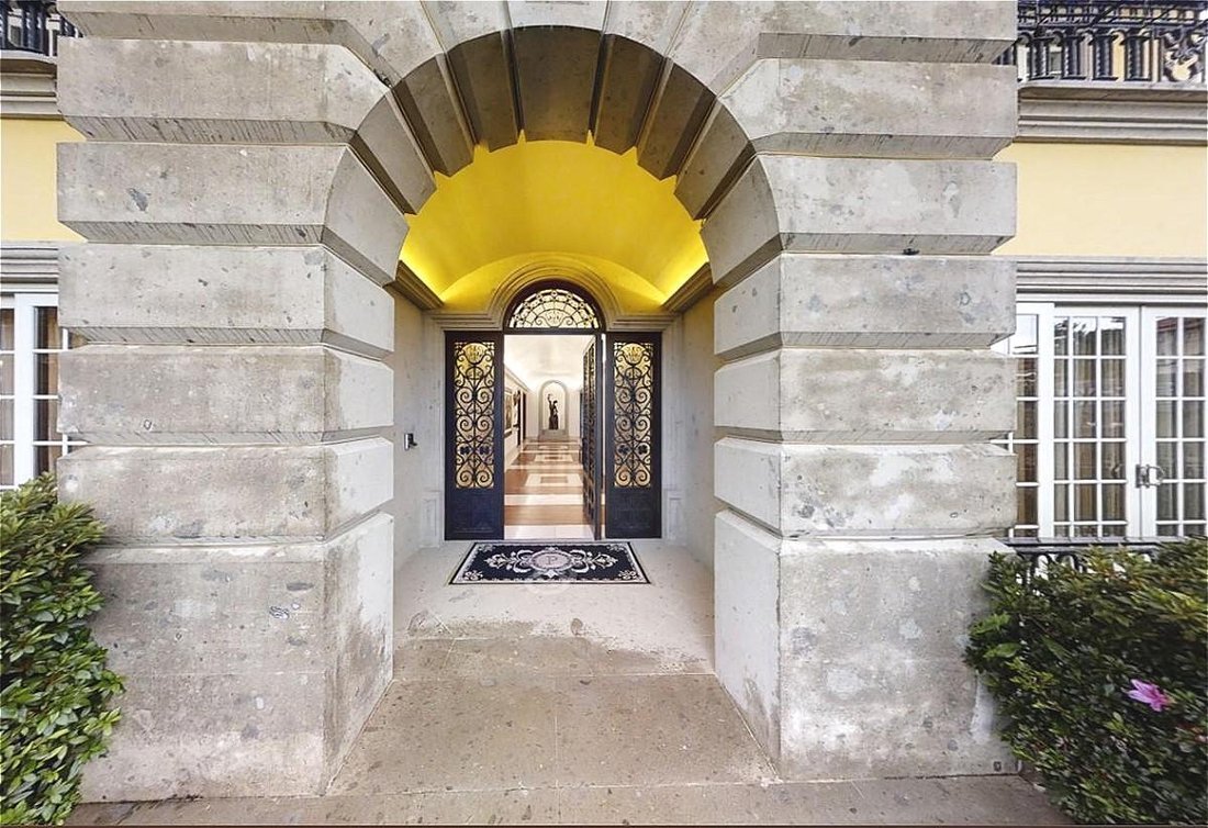 House in Mexico City, Mexico 2 - 18164670